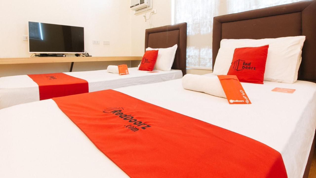 Reddoorz Plus @ A Rita Street San Juan San Juan  Εξωτερικό φωτογραφία