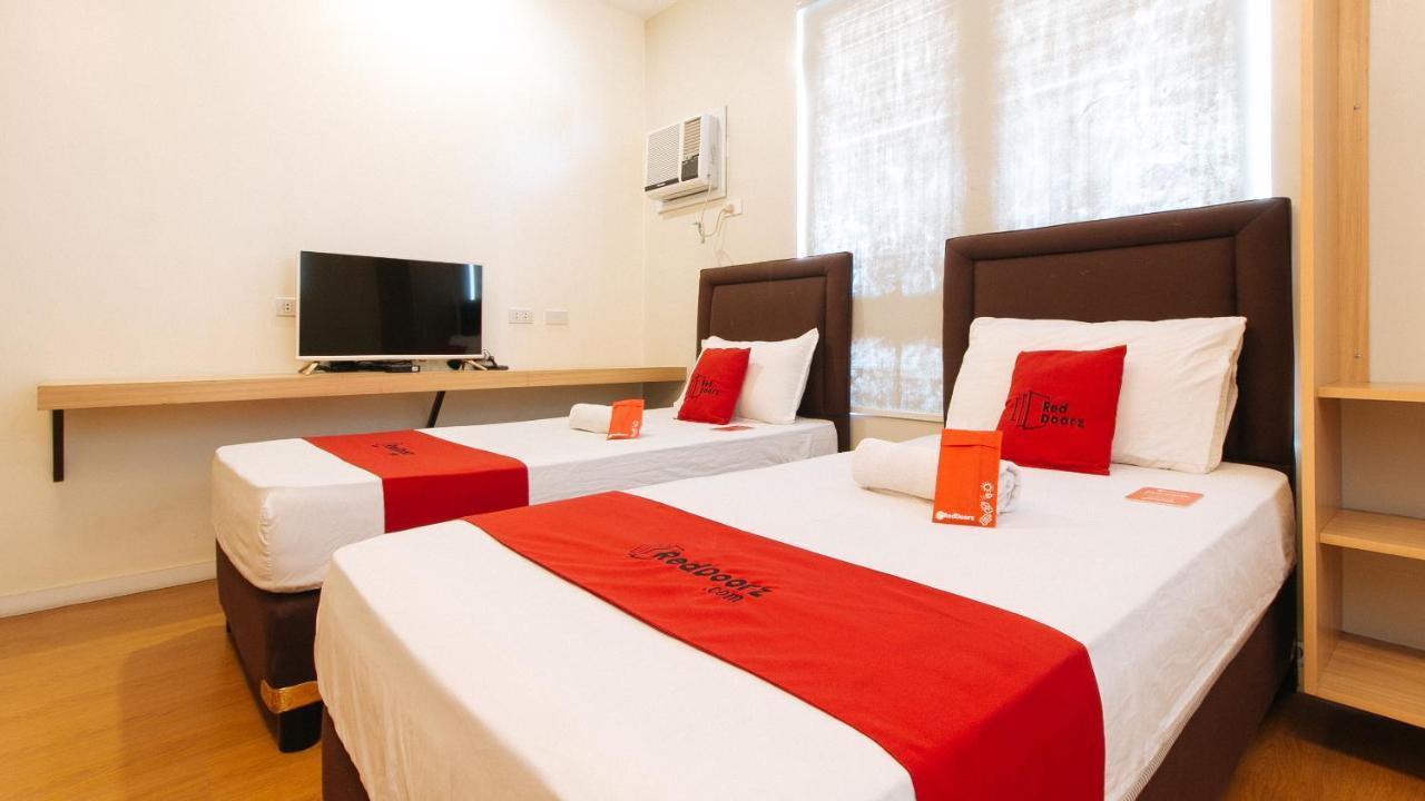 Reddoorz Plus @ A Rita Street San Juan San Juan  Εξωτερικό φωτογραφία
