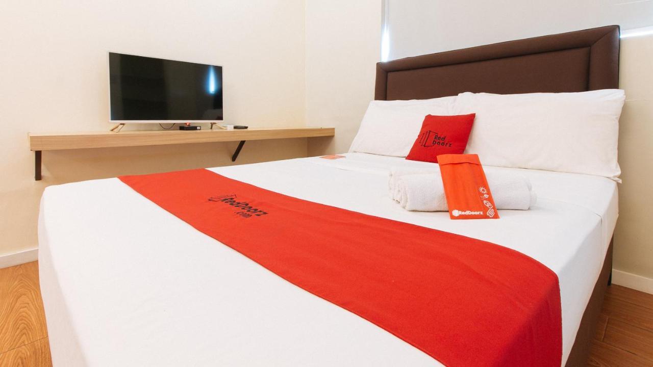 Reddoorz Plus @ A Rita Street San Juan San Juan  Εξωτερικό φωτογραφία